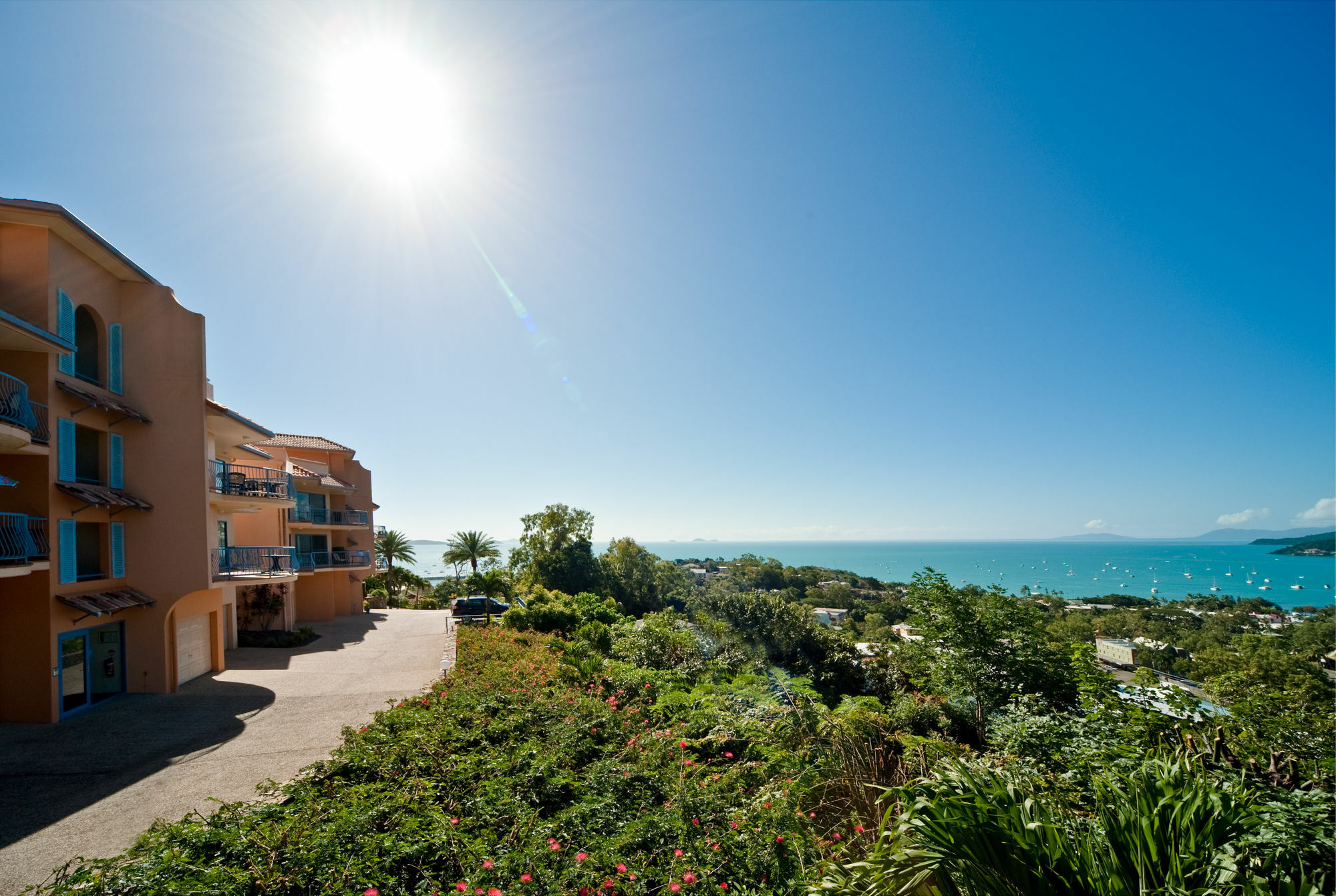 Sea Star Apartments Эйрли-Бич Экстерьер фото